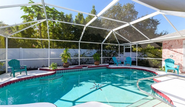 Villa, priv. Pool, 2 Miles to Manasota Beach, Pets