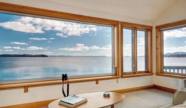 Water's Edge - Oceanfront Home with Water and Acadia Mountiain Views