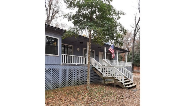 Welcome to Wildwood Cottage, your vacation home to make great family memories.