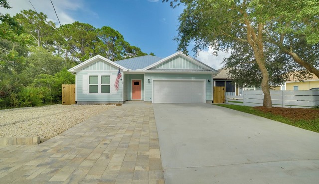 West End Home w/Yard < 1 Mi to Beach Access!