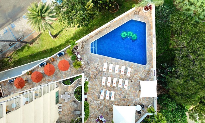 Waikiki Hotel | 219 m² Hotel ∙ 2 bedrooms ∙ 127 guests