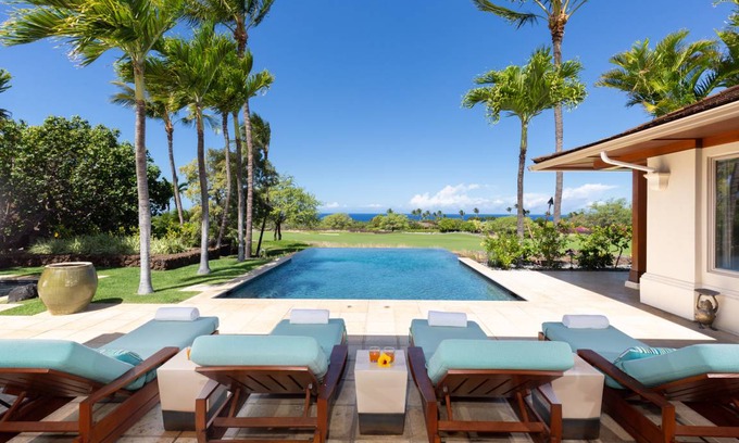 Kaupulehu House | 353 m² House ∙ 4 bedrooms ∙ 8 guests