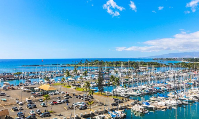 Waikiki Condo | 93 m² Condo ∙ 2 bedrooms ∙ 6 guests