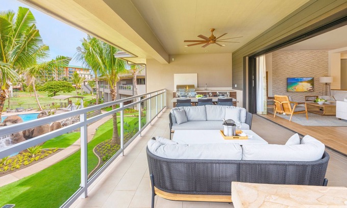 Honokowai Villa | KLVR welcomes you to Honua Kai Luana 11C Oceanfront Resort Resort and POOL view