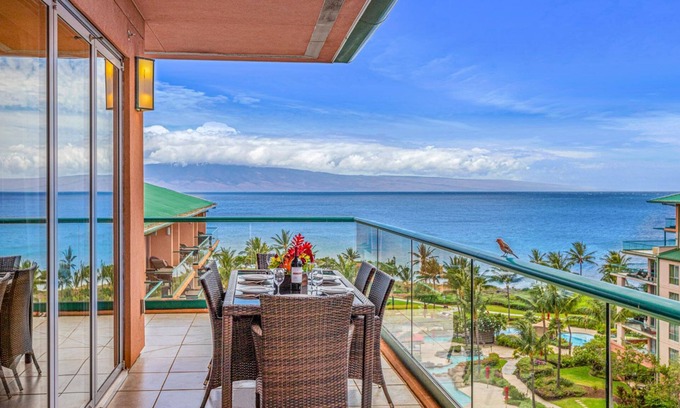 Honokowai Condo | Maui Resort Rentals: Honua Kai Konea 813 - Top Floor Deluxe 2BR, Expansive Corner Floor Plan, Stunning Ocean Views!