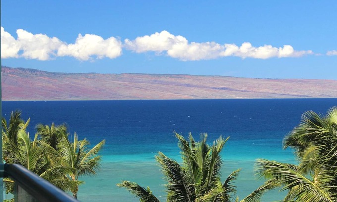 Honokowai Condo | Maui Resort Rentals: Honua Kai Konea 444 – Extra Large Upgraded 1BR w/Gorgeous Partial Ocean Views!