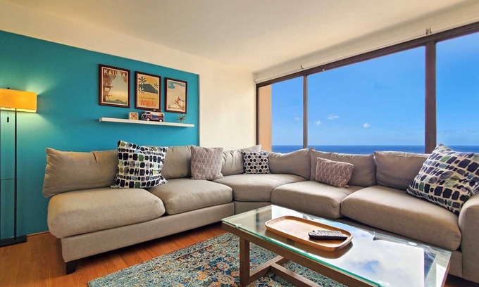 Waikiki Condo | Monthly Discovery Bay 2719 Ocean/Sunset/Marina/City Views 1 Bdrm 1 Kng Bed