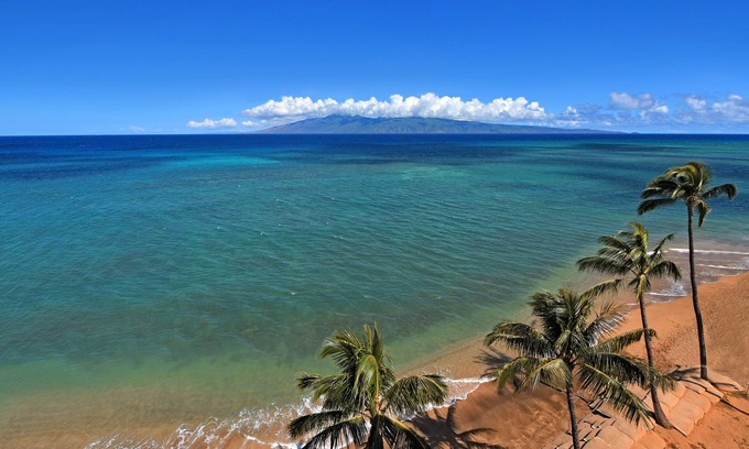 Kahana Condo | Ocean Front @ Great Price-8th Floor- Listen to Ocean from the Master Bedroom