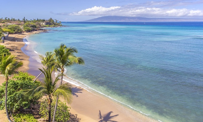 Kahana Condo | Oceanfront Renovated Corner Unit! SK353 - Sullivan