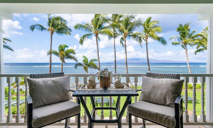 Historic Lahaina Front Street Apartment | Oceanfront Studio Steps to Sandy Beach – Lahaina Shores 217