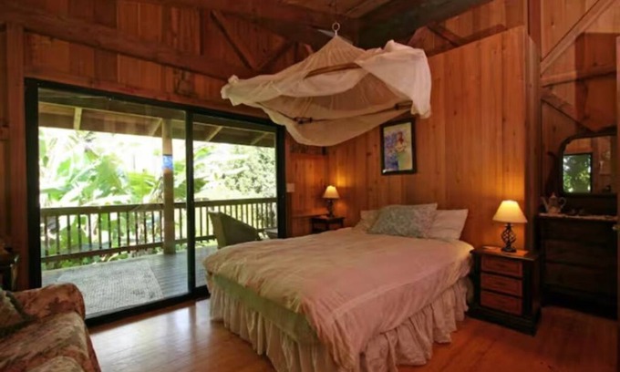 Kapoho Resort | Private room ∙ 4 guests