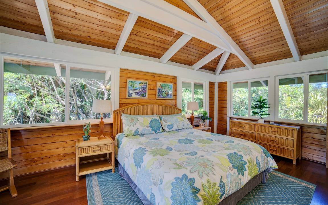 Photo of Bedroom in Keaau