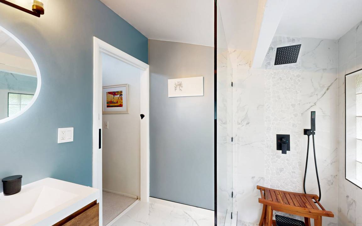Photo of Bathroom in Hawaii Kai