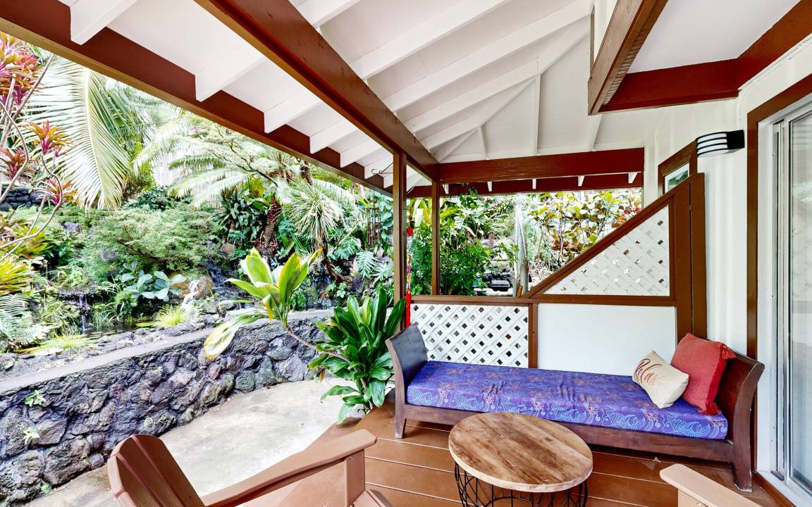 Photo of Patio Balcony in Hawaii Kai