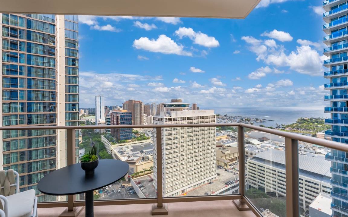 Photo of Patio Balcony in Ala Moana