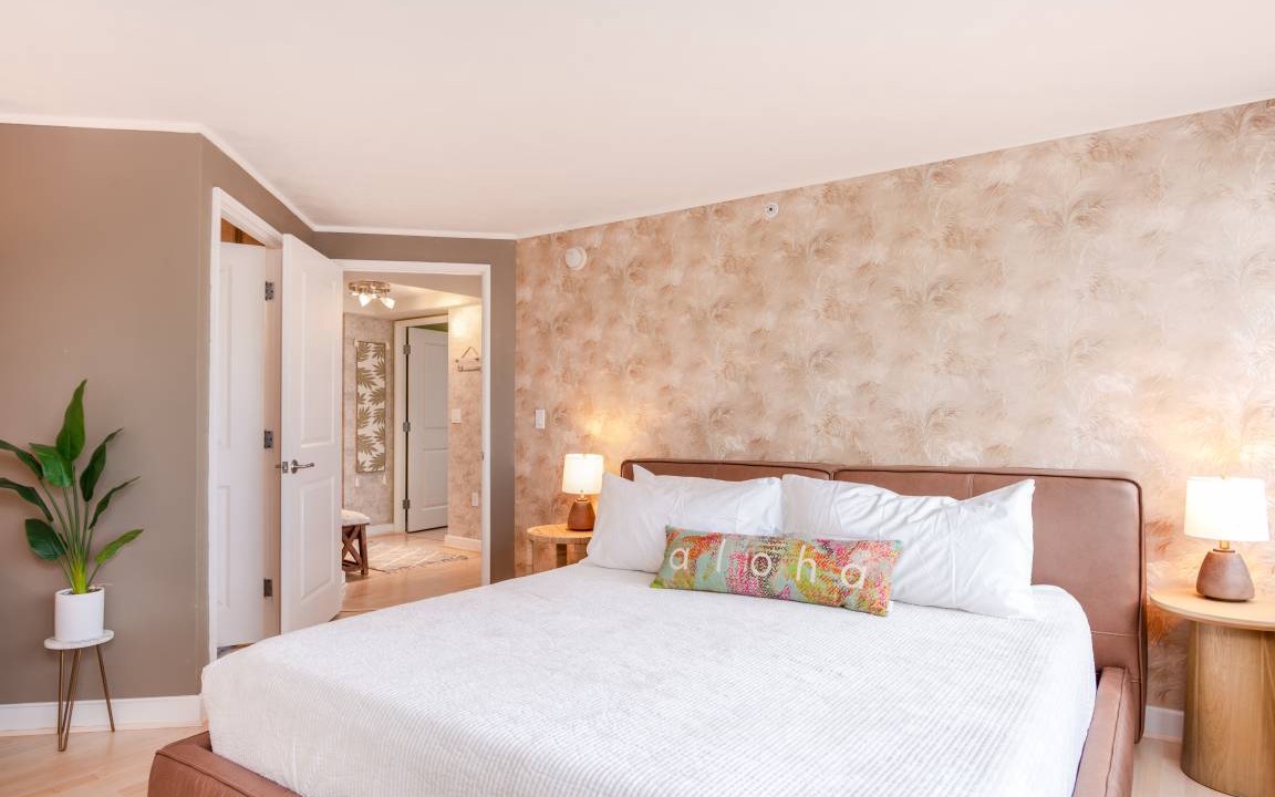 Photo of Bedroom in Waikiki