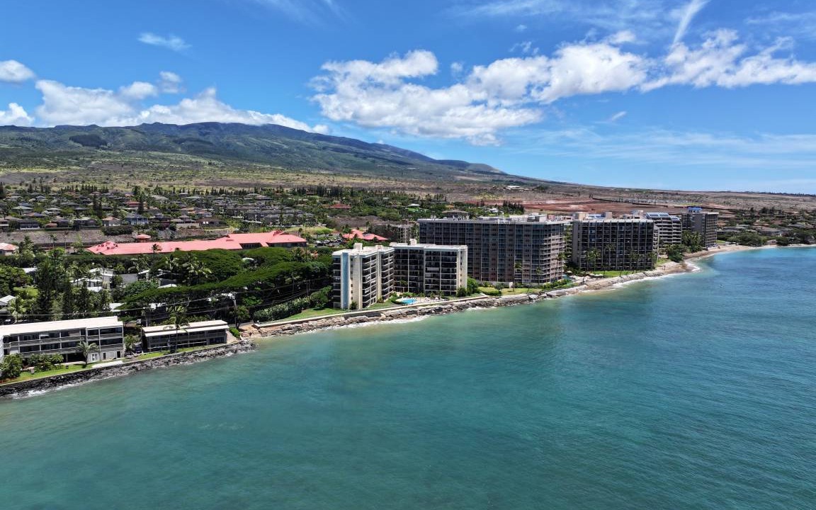 Photo of Others in Kahana