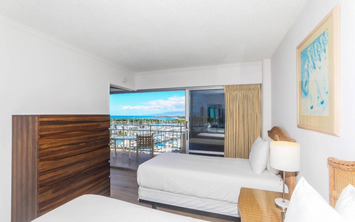 Photo of Bedroom in Waikiki