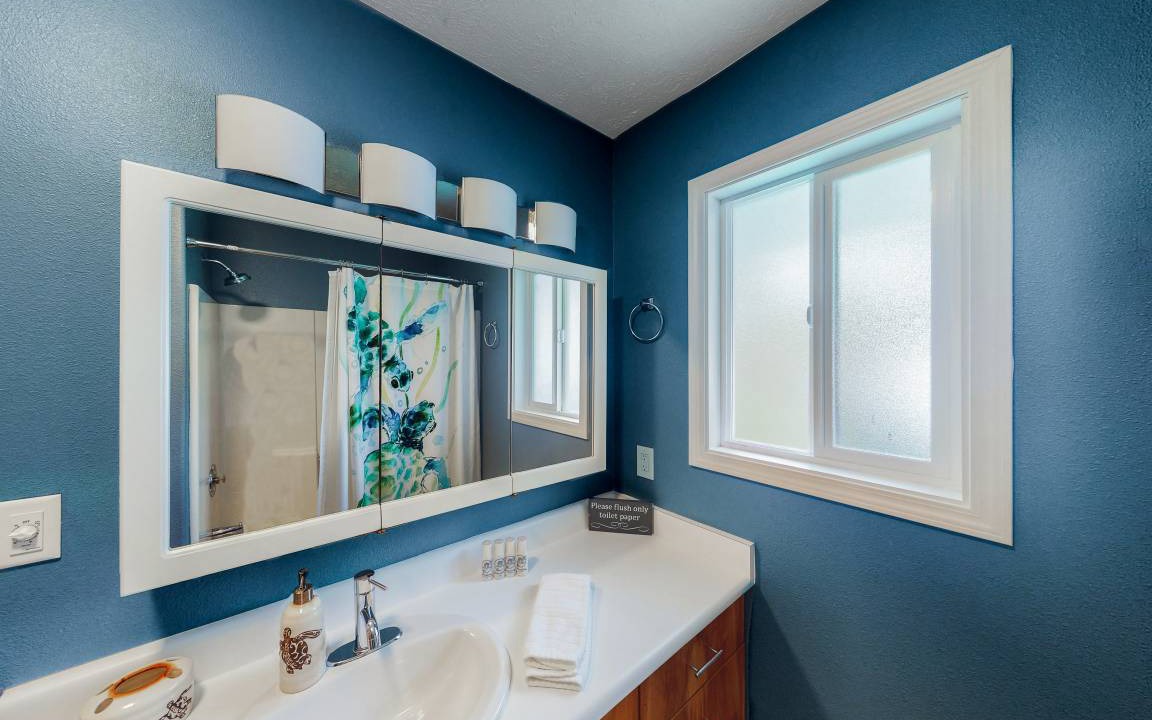 Photo of Bathroom in Keaau