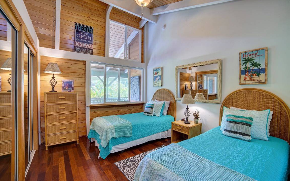 Photo of Bedroom in Keaau