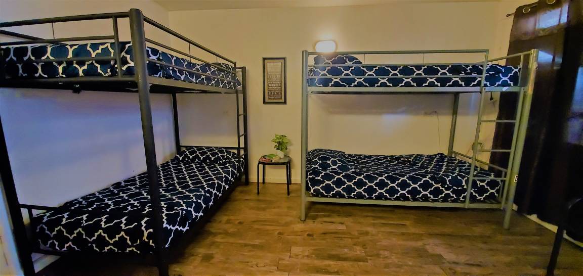 Photo of Bedroom in Waikiki