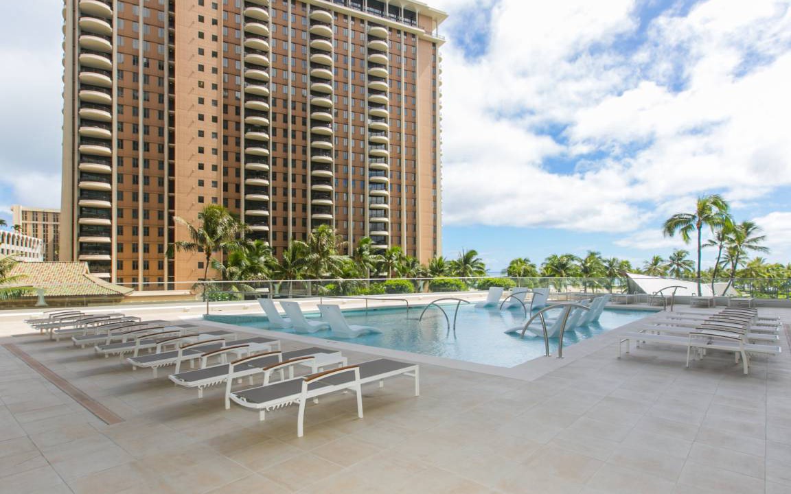 Photo of Others in Waikiki