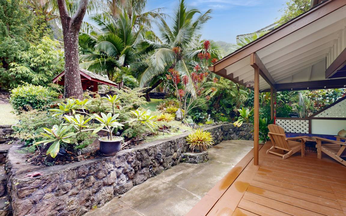 Photo of Patio Balcony in Hawaii Kai