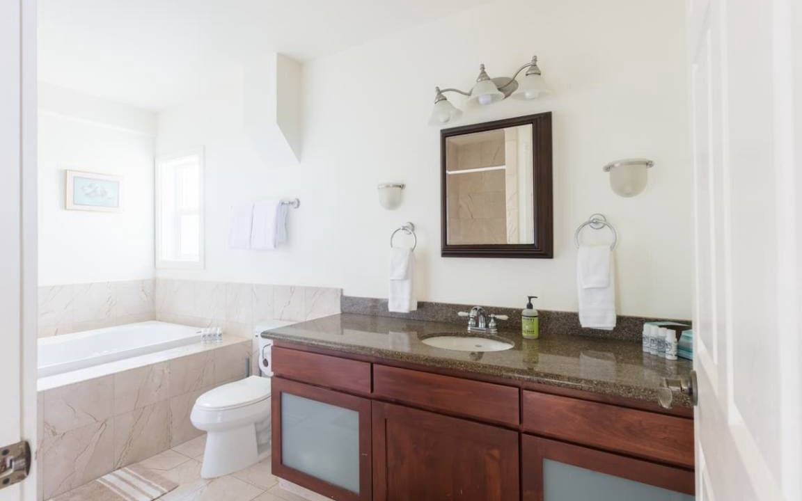 Photo of Bathroom in Waimea