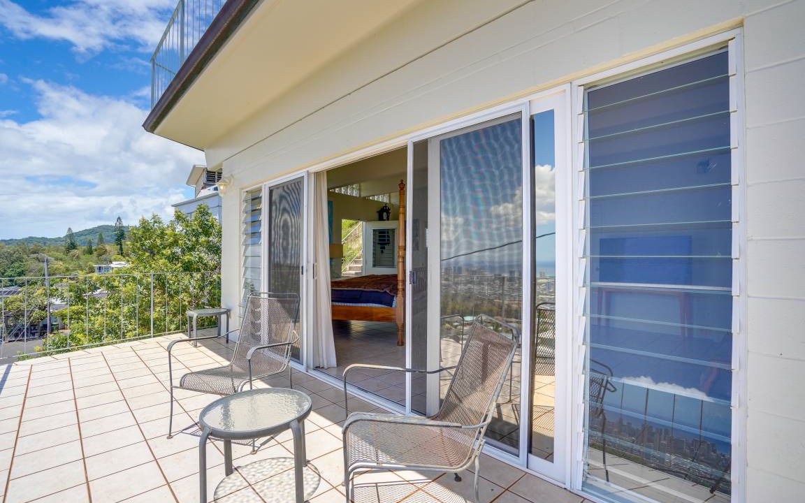 Photo of Patio Balcony in Diamond Head - Kapahulu - St. Louis
