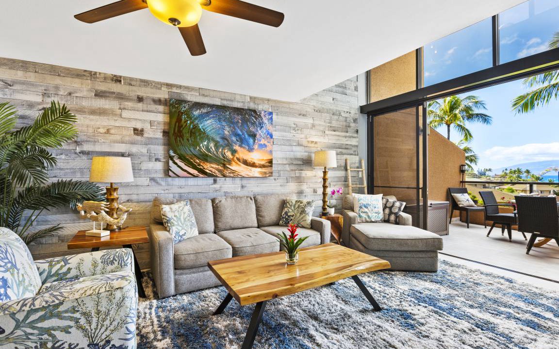 Photo of Livingroom in Kahana