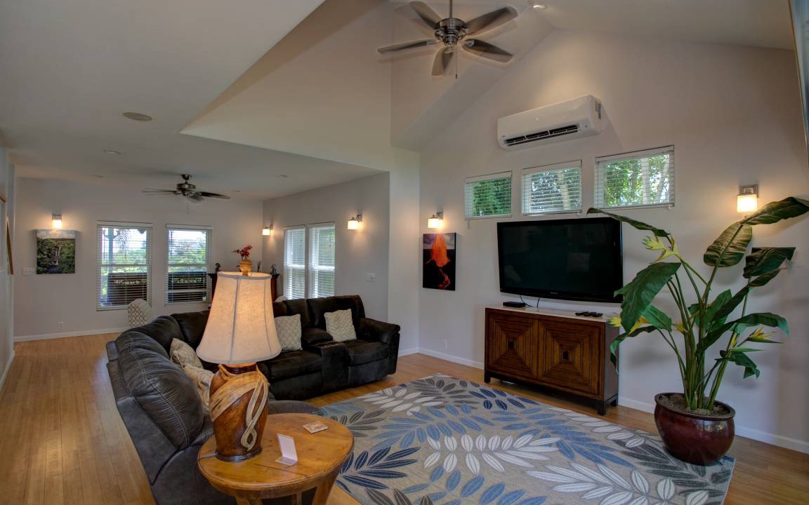 Photo of Livingroom in Hakalau
