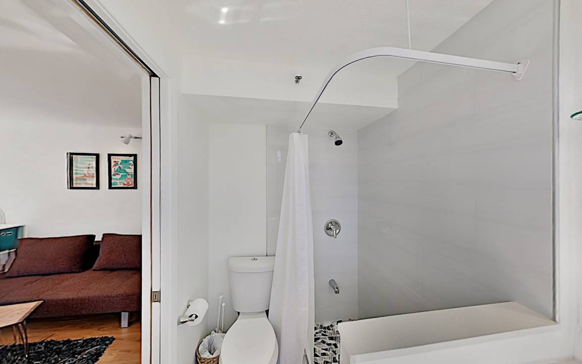 Photo of Bathroom in McCully - Moiliili