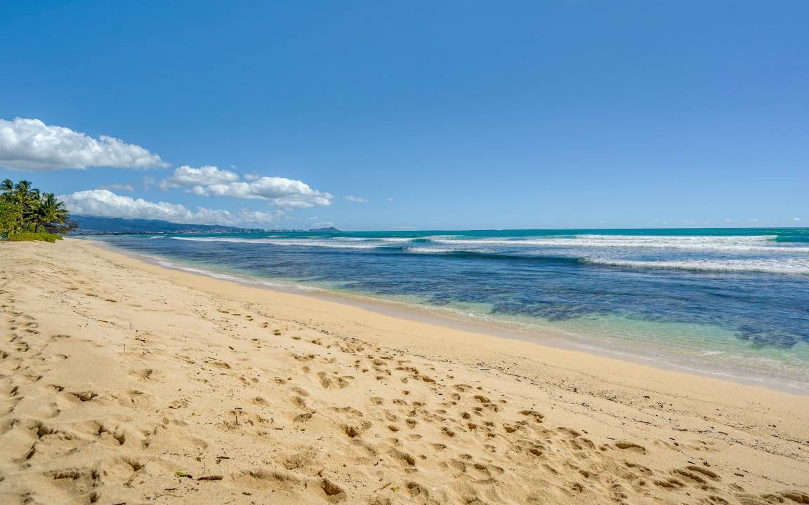 Photo of Others in Ewa