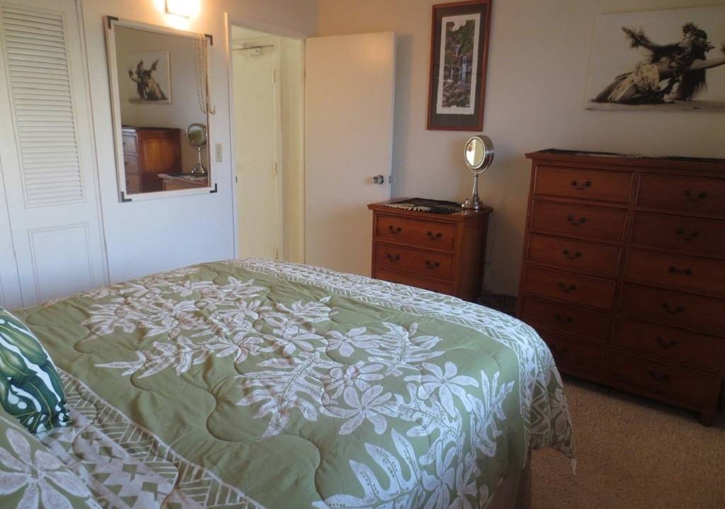 Photo of Bedroom in Maalaea