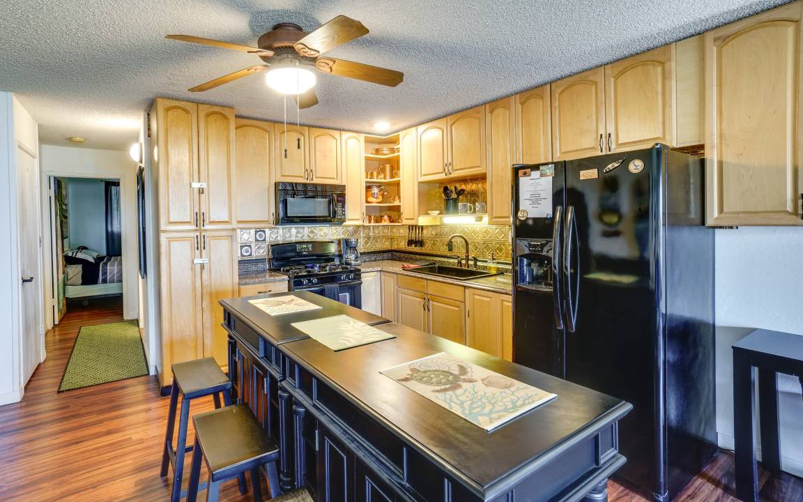 Photo of Kitchen in Ualapue
