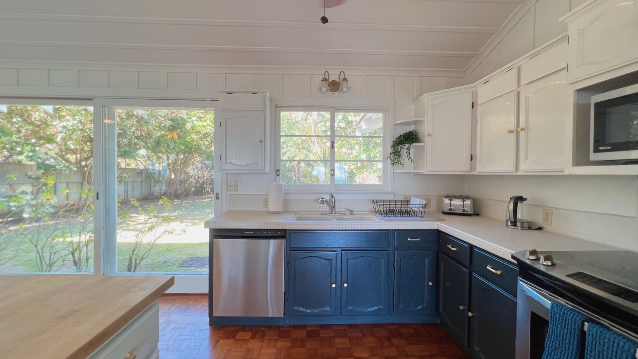 Photo of Kitchen in Lanikai