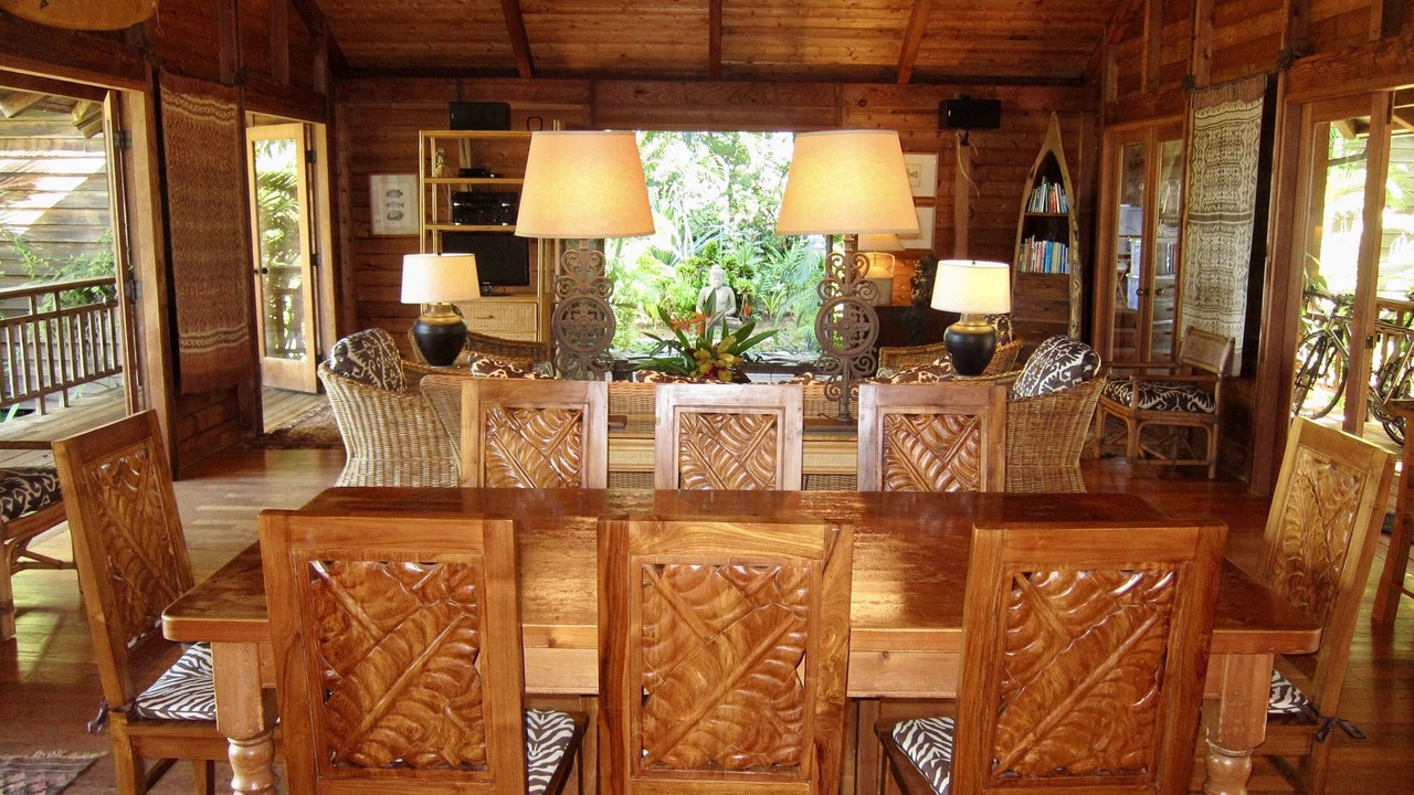 Photo of Kitchen in Maunaloa