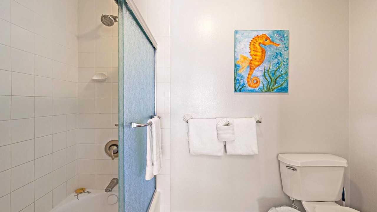 Photo of Bathroom in Kahana