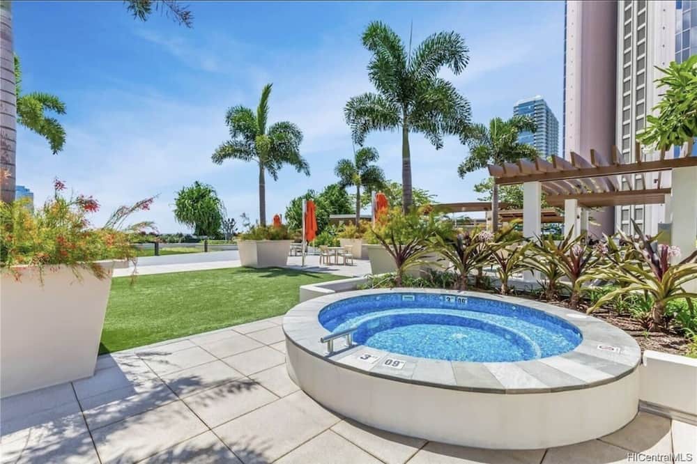 Photo of Outdoor in Downtown Honolulu