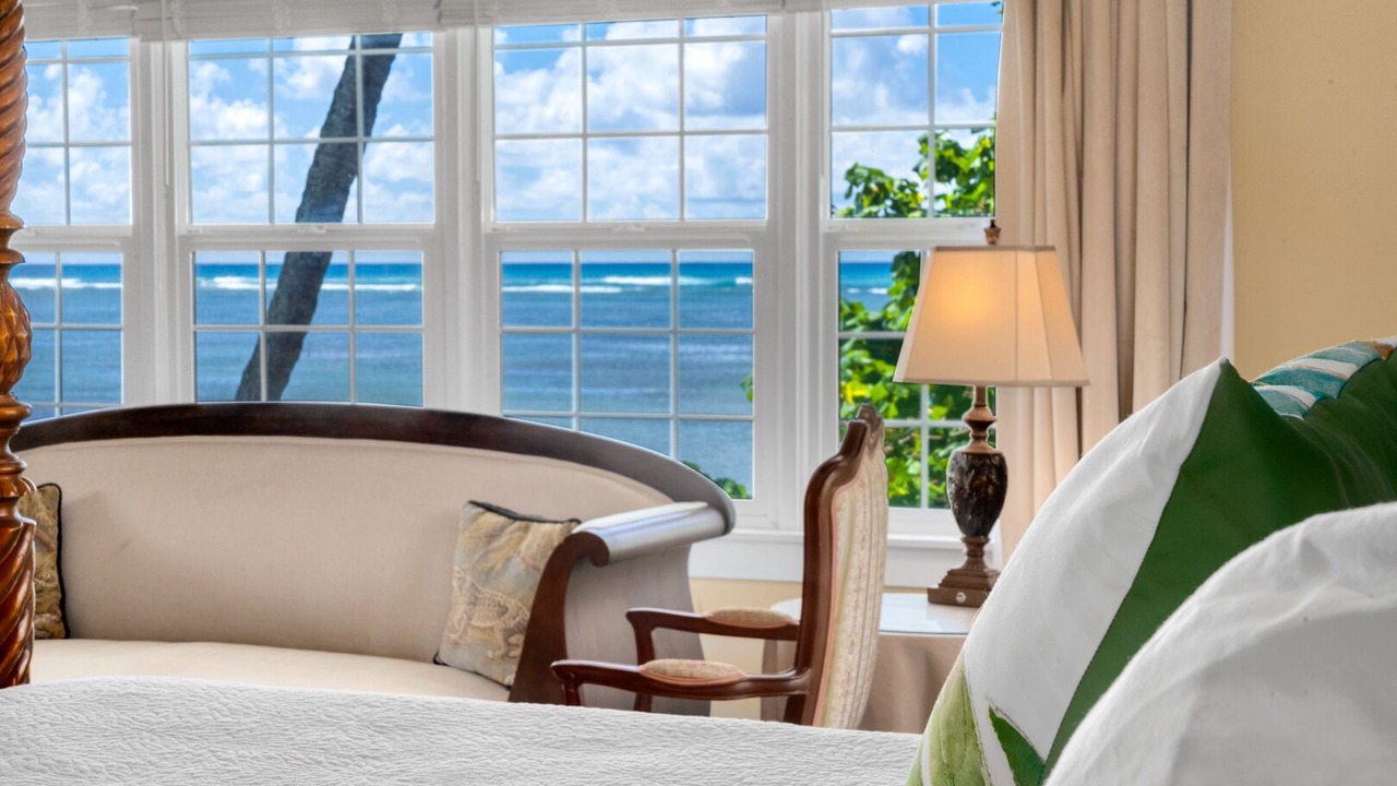 Photo of Bedroom in Eastern Honolulu