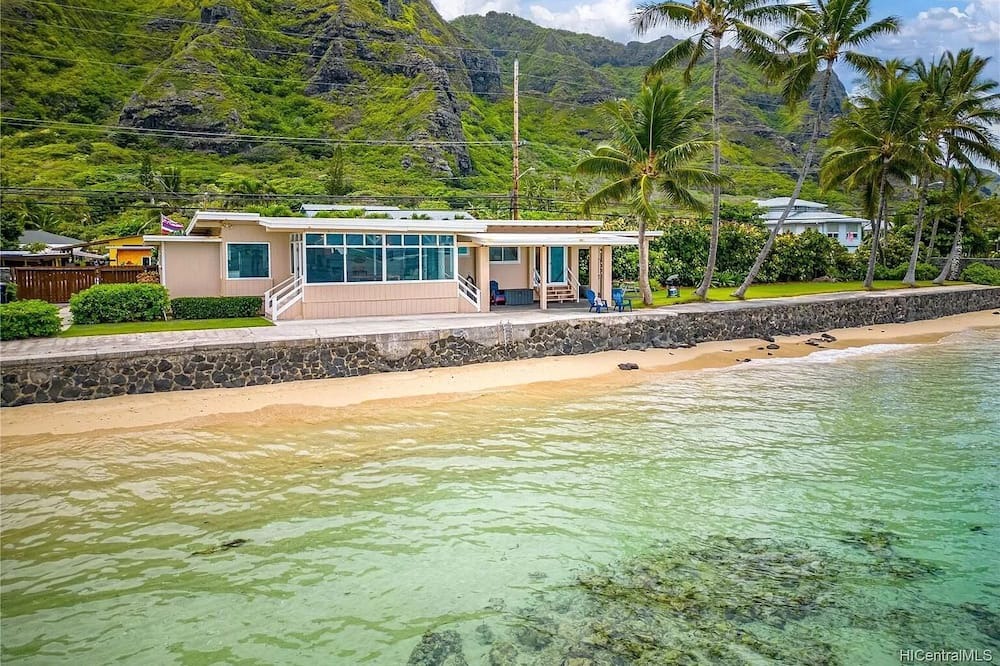 Photo of Others in Ka'a'awa