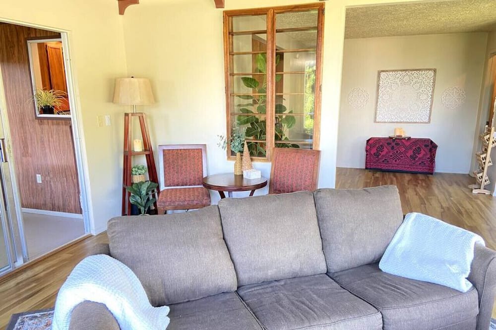 Photo of Bedroom in Hilo