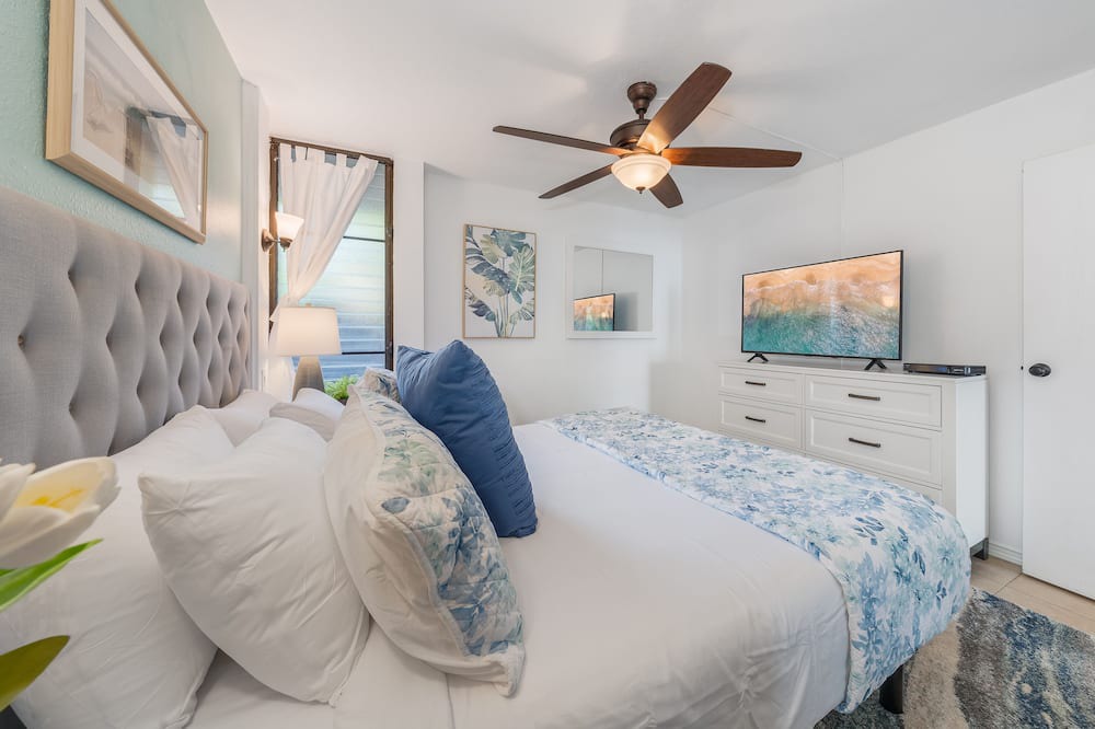 Photo of Bedroom in Maalaea