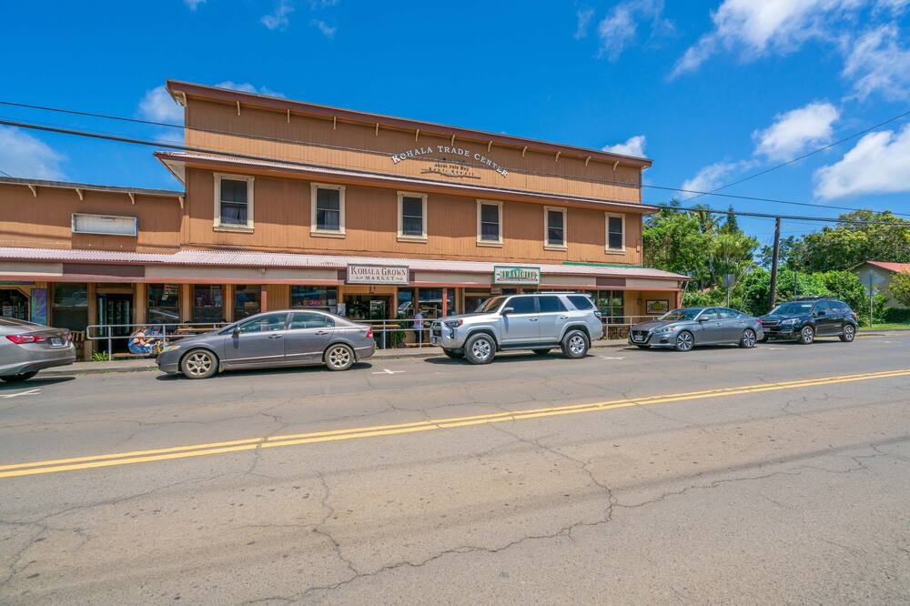 Photo of Others in Hawi