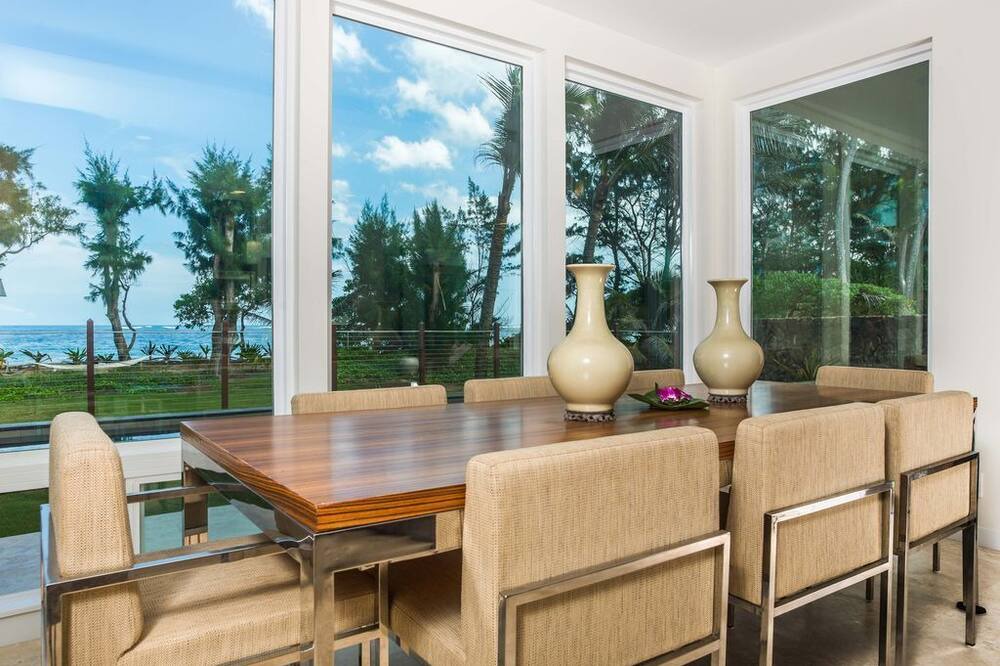 Photo of Bedroom in Laie