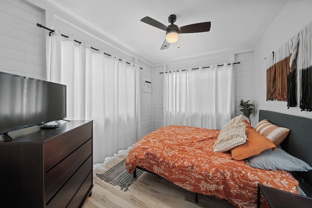 Photo of Bedroom in Hilo