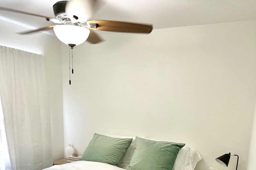 Photo of Bedroom in Coconut Grove