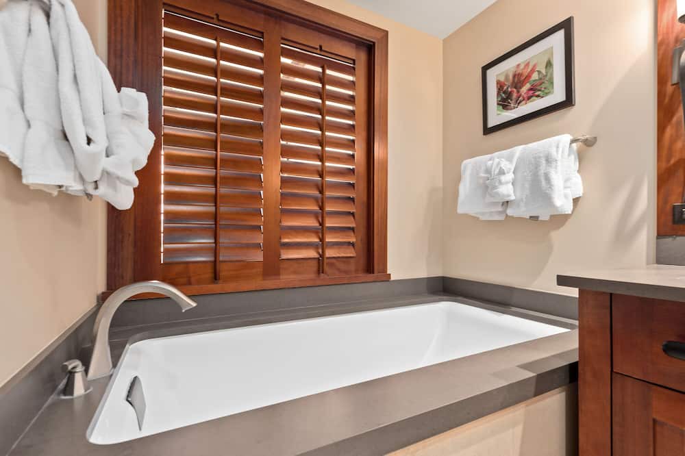 Photo of Bathroom in Ko Olina