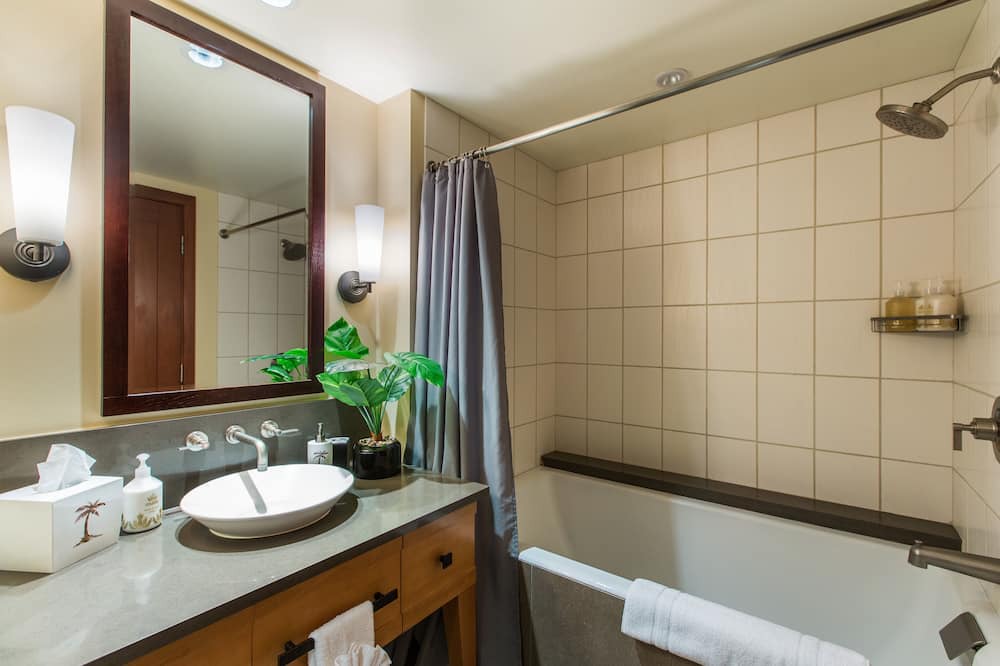 Photo of Bathroom in Ko Olina