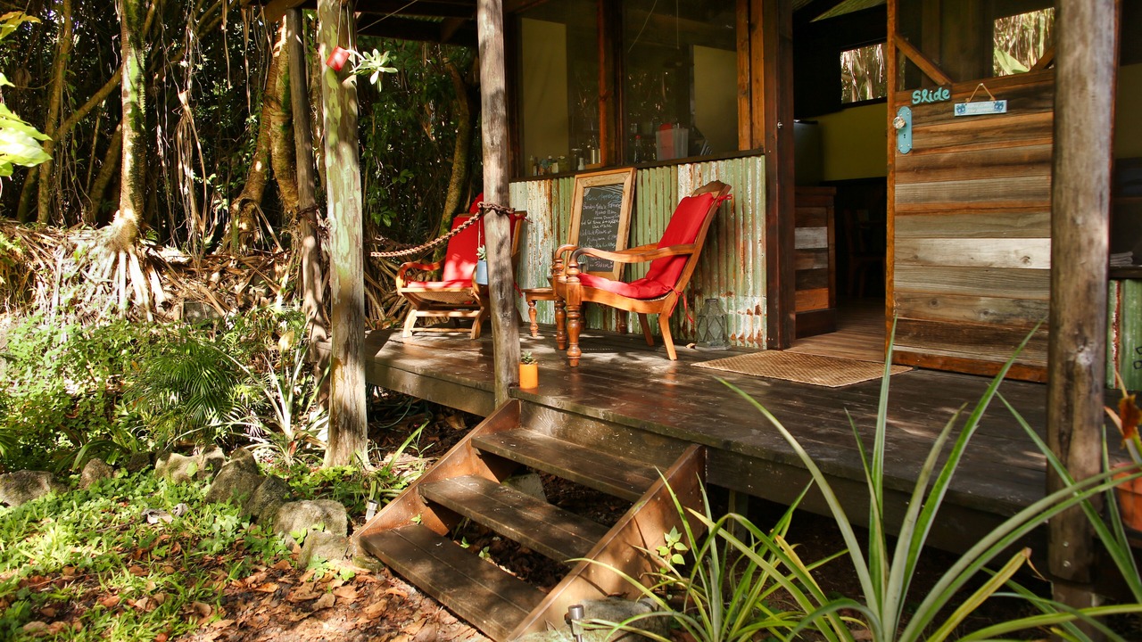 Photo of Outdoor in Waa Waa